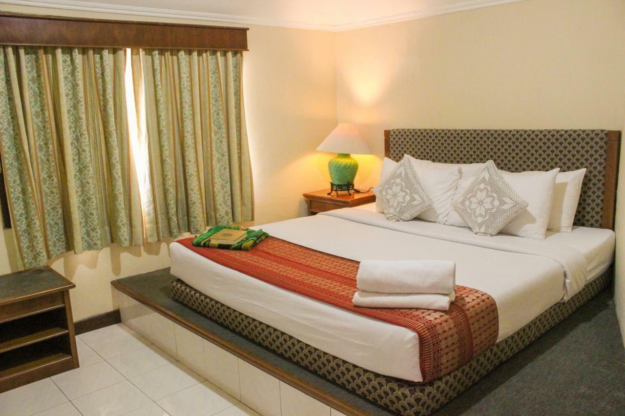 Parkside Nuansa Maninjau Resort Buitenkant foto